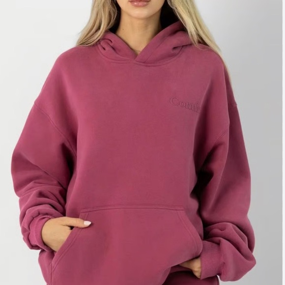 Comfrt THE MINIMALIST Hoodie – Unisex Size Small (Berry) - Picture 1 of 11